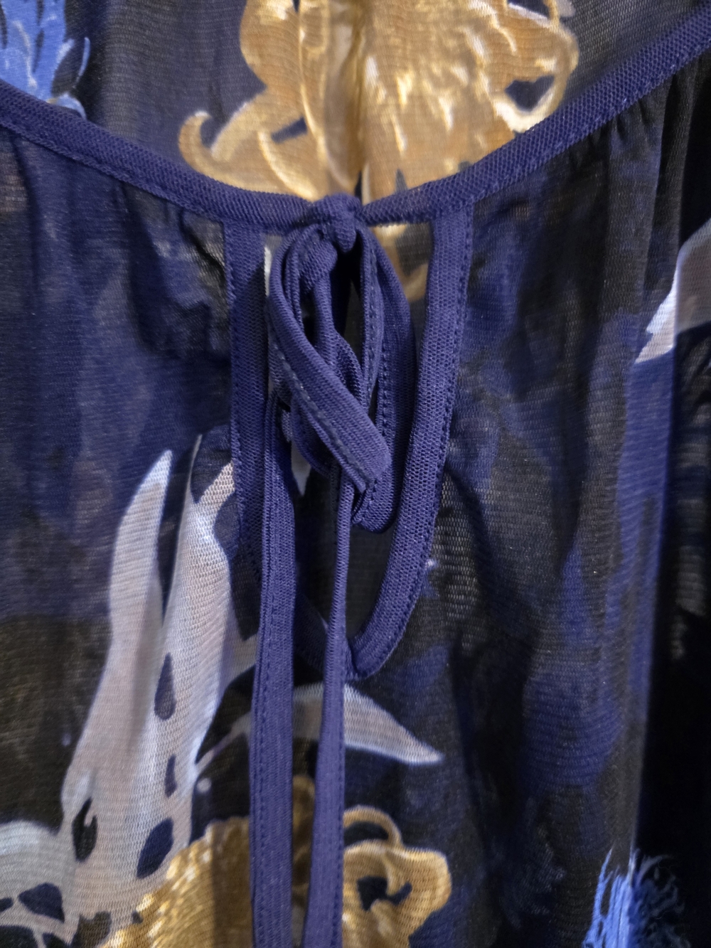 MEXX Women’s Navy Floral Sheer Mesh Blouse Size S - Picture 5 of 11